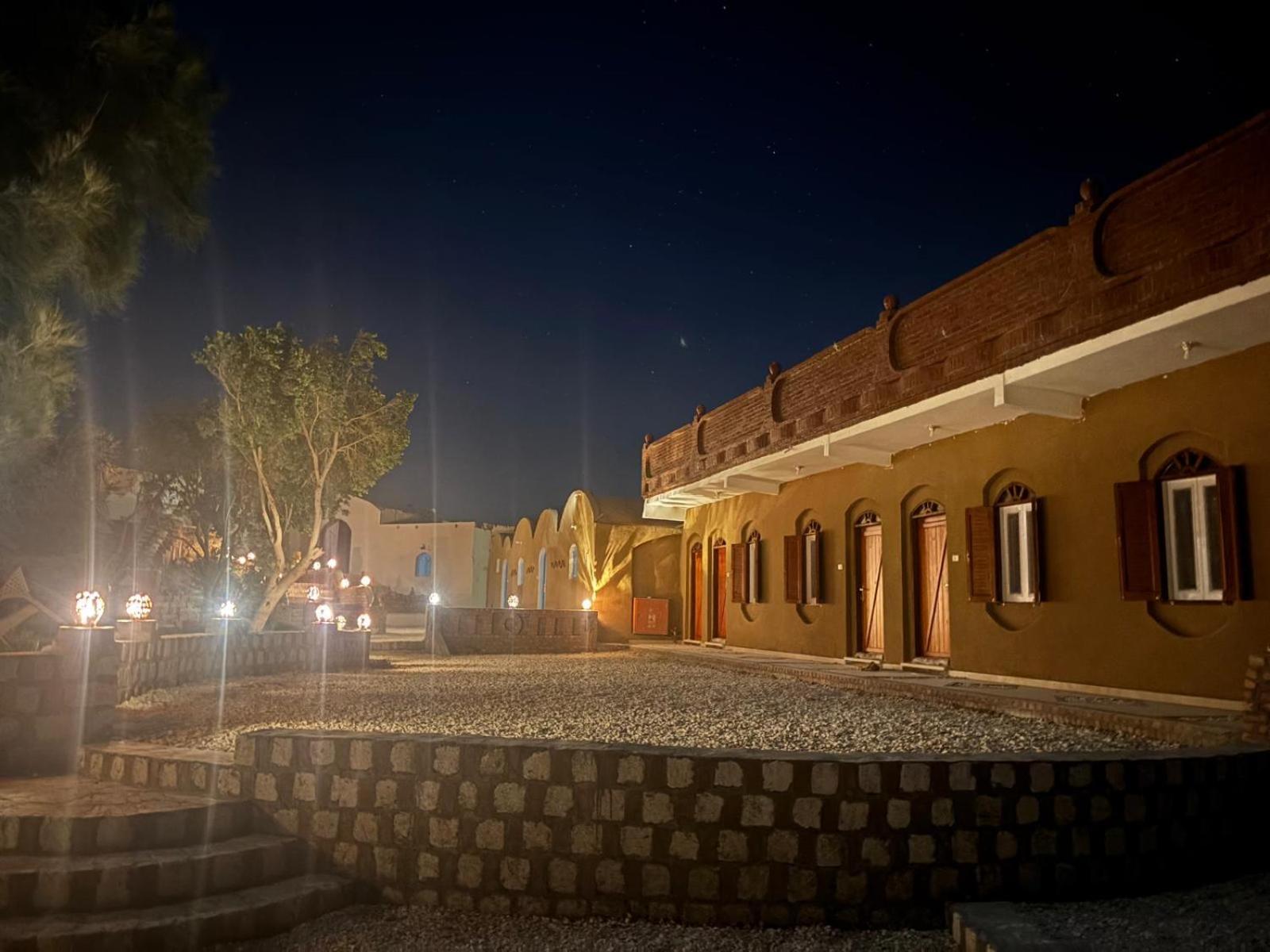 Beir El Gabal Hotel Qasr Dakhl Exterior photo