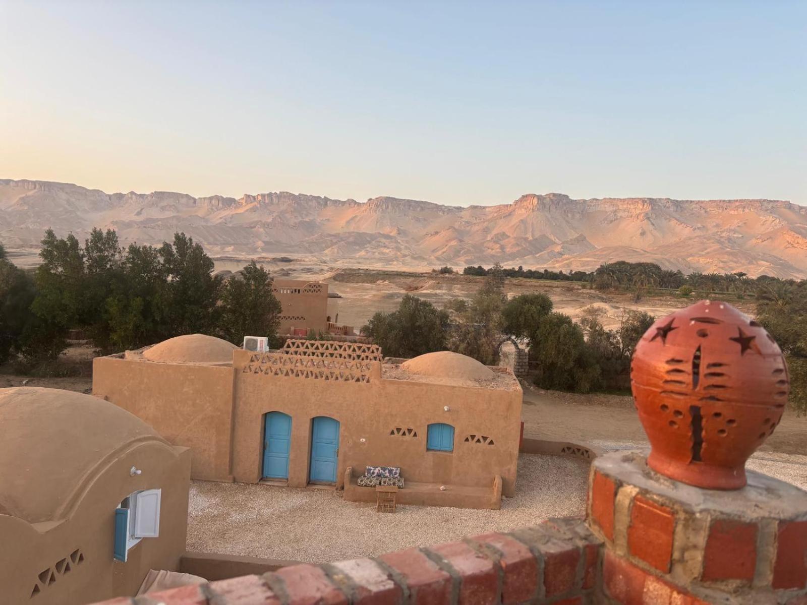 Beir El Gabal Hotel Qasr Dakhl Exterior photo